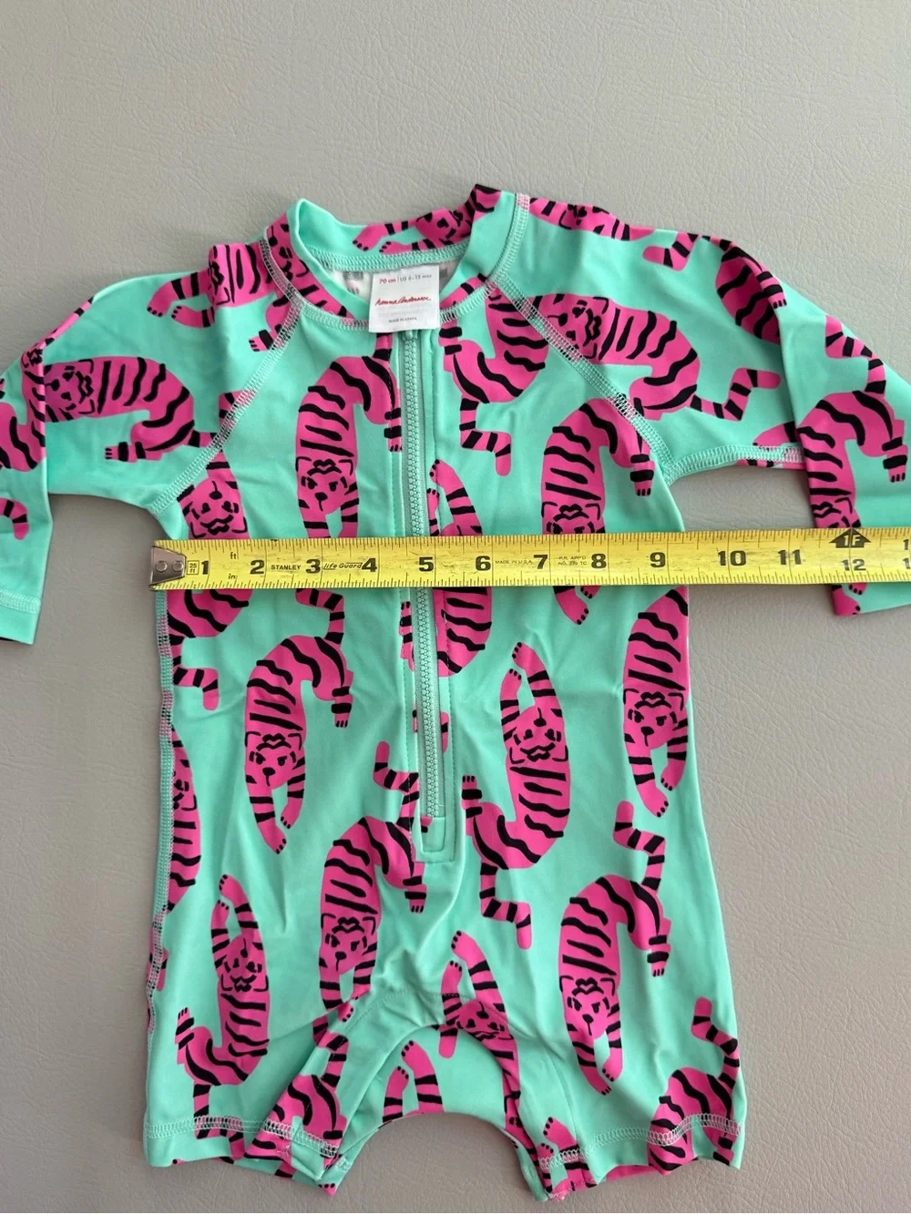 Hanna Andersson Tiger on Green Baby Rashguard Swimsuit size 6-12M - New